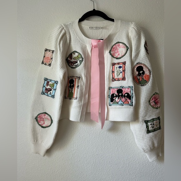 Alice + Olivia Kitty Stace Face Frame Wool Blend Cardigan - Picture 7 of 14